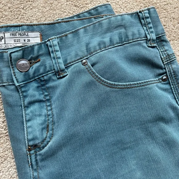 Free People Women’s 29 Faded Teal Mid-Rise Skinny Jeans - Picture 7 of 11